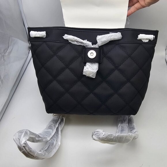 Tory Burch Willa Matte Backpack 145276 Black Quilted